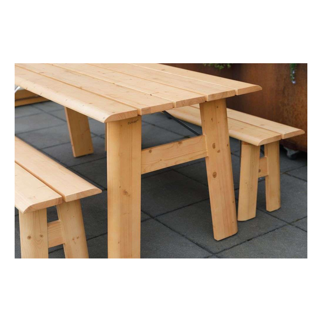 ZUIVER AVENUE jedálenský stôl 2