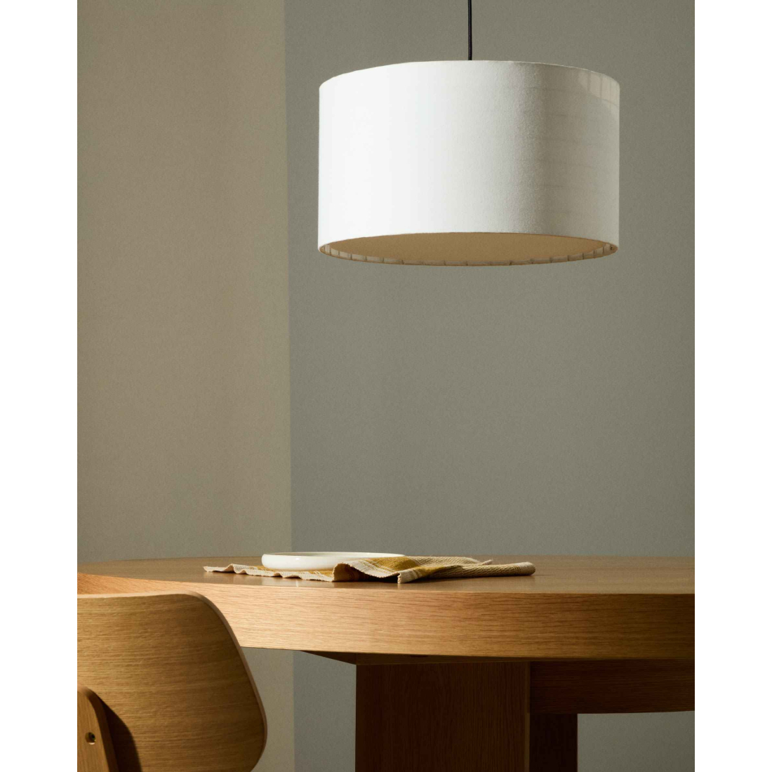 DULAN 65 visiace tienidlo 2