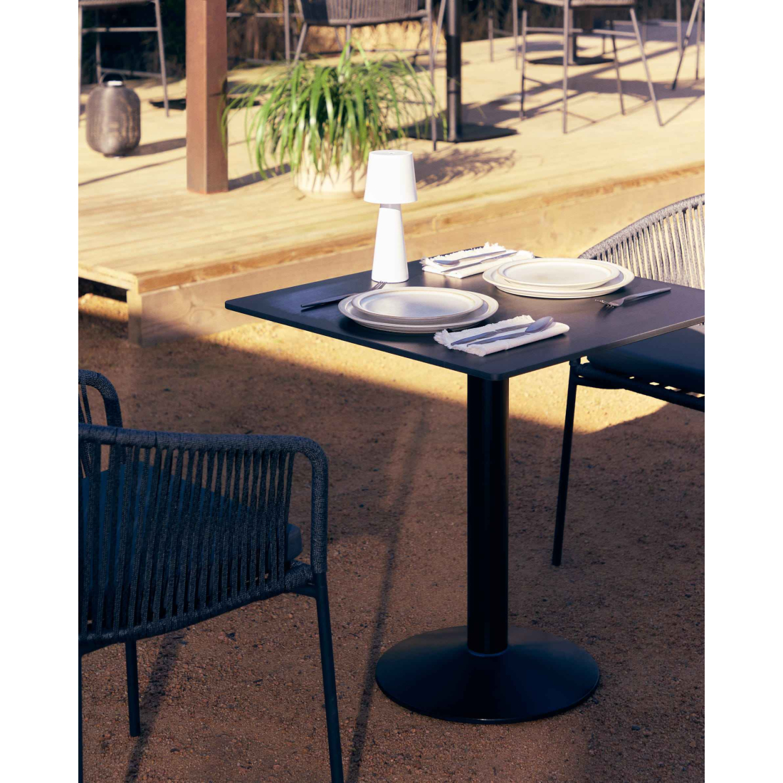 ESILDA BLACK bistro stôl 2
