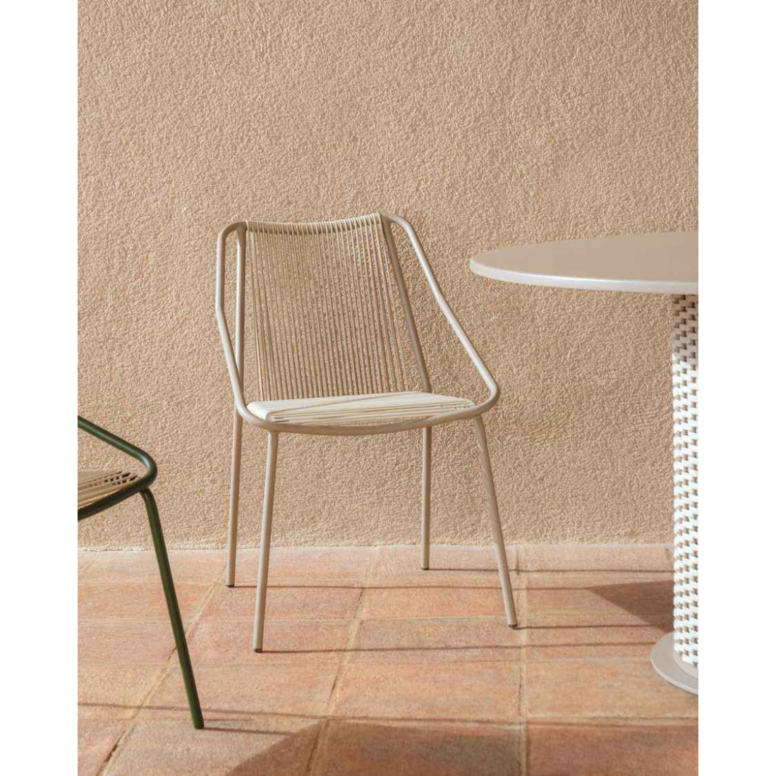 ZIVIA ECRU záhradná stolička 2