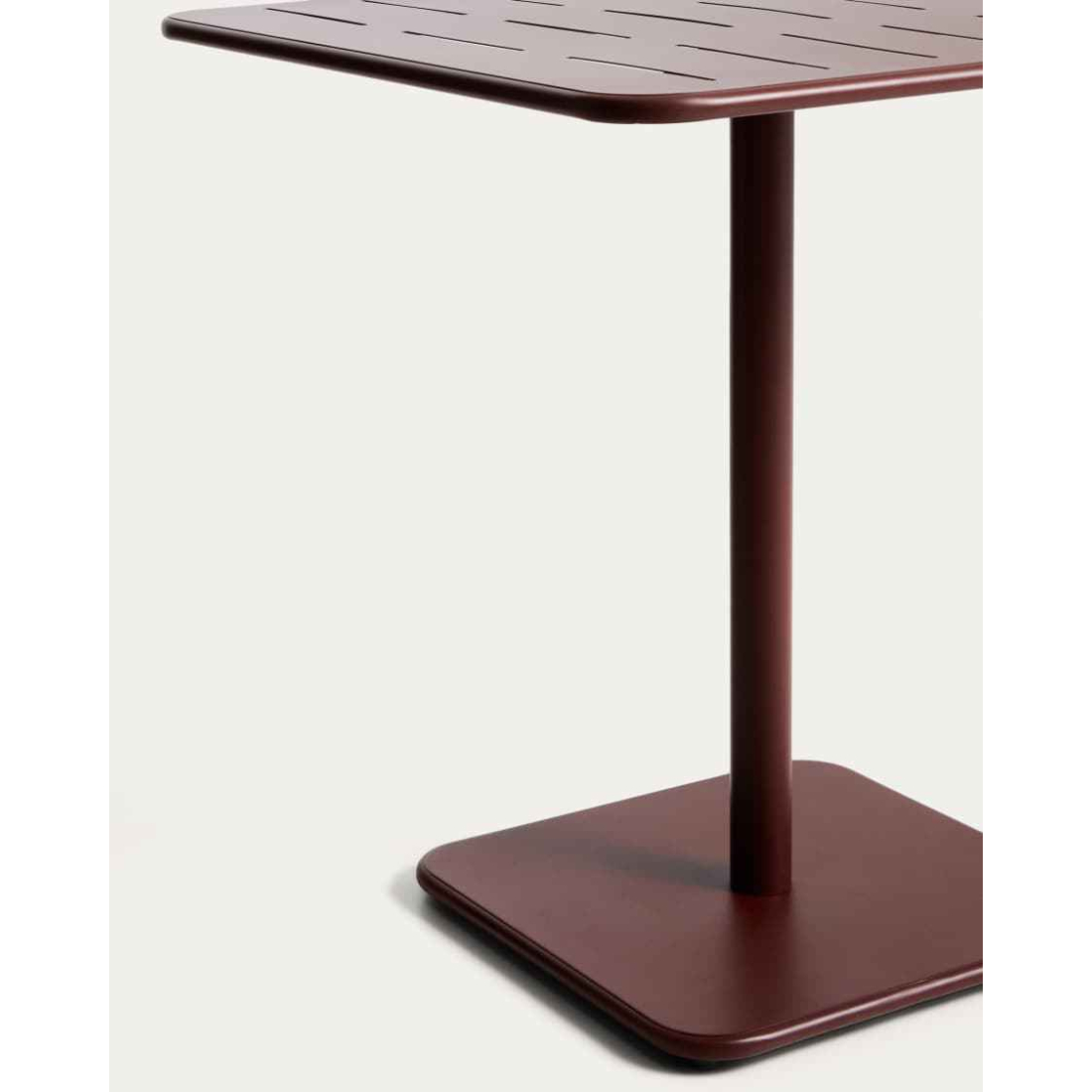 BRAI BURGUNDY 70 záhradný stôl 2