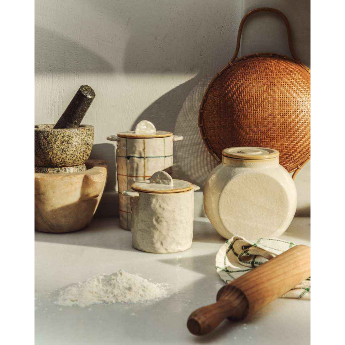 BELOR 17 keramická dóza 2