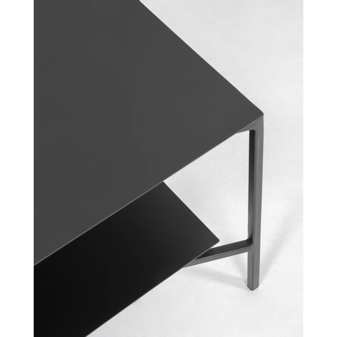 AZISI konferenčný stolík 2