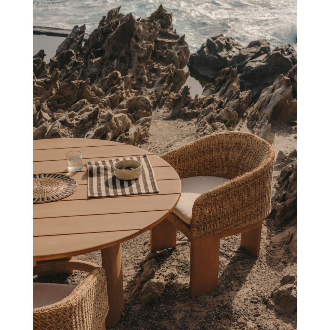 XORIGUER záhradná stolička 2