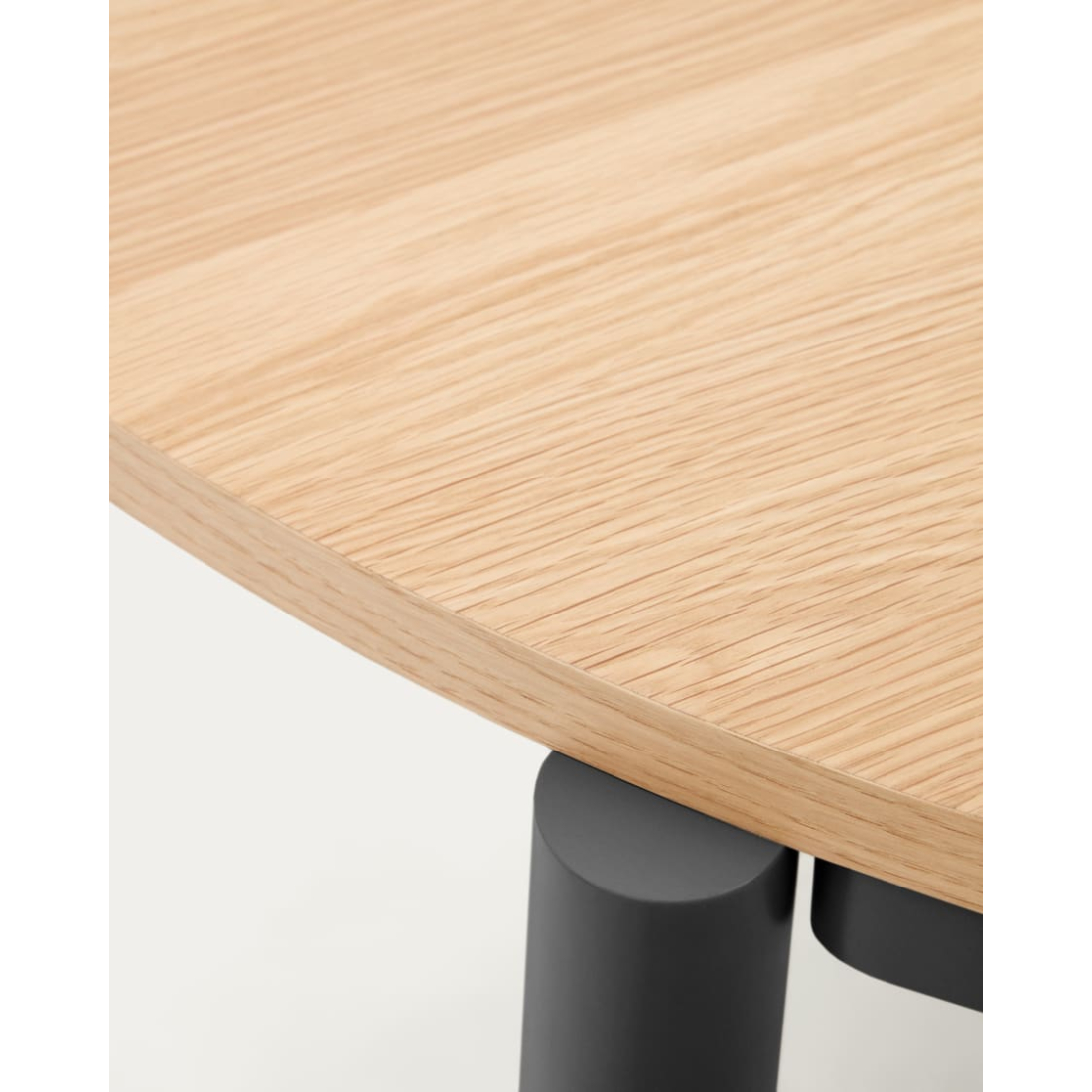 MONTUIRI BLACK OVAL... 2