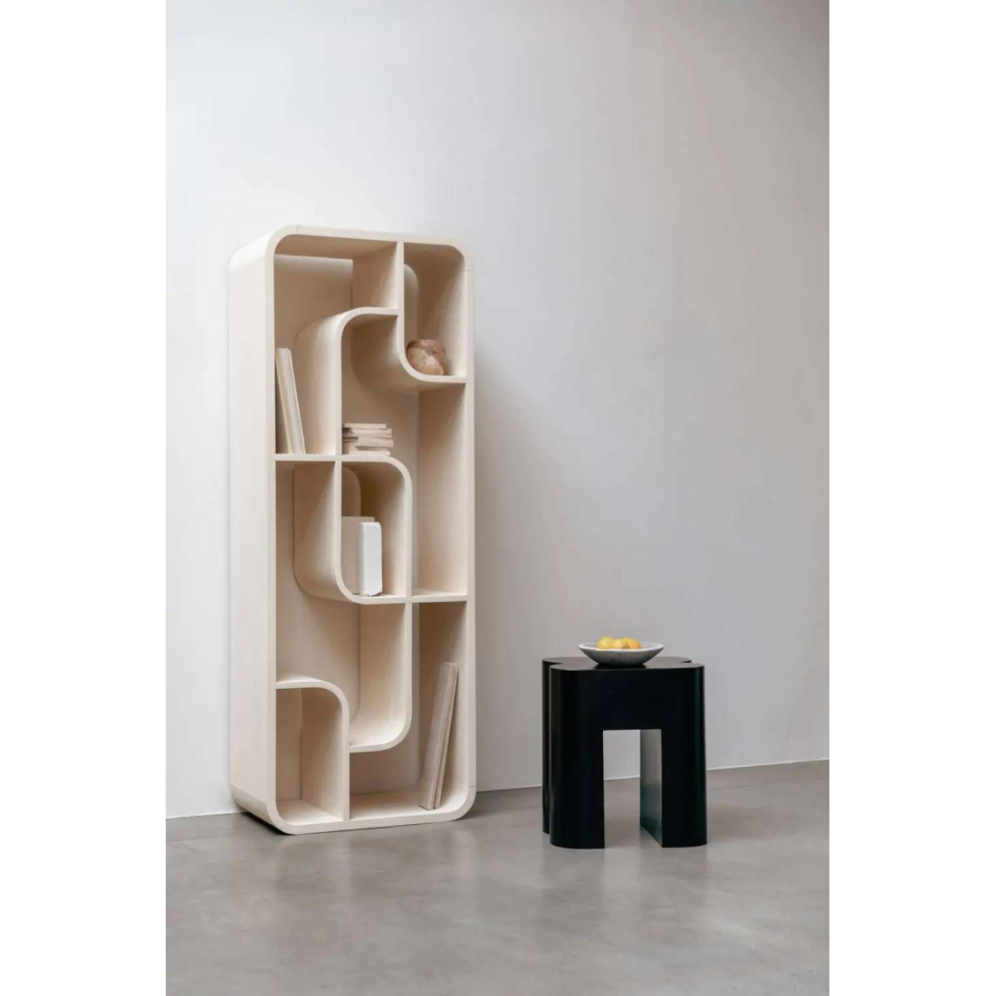 ZUIVER SEVEN BEIGE kabinet 2