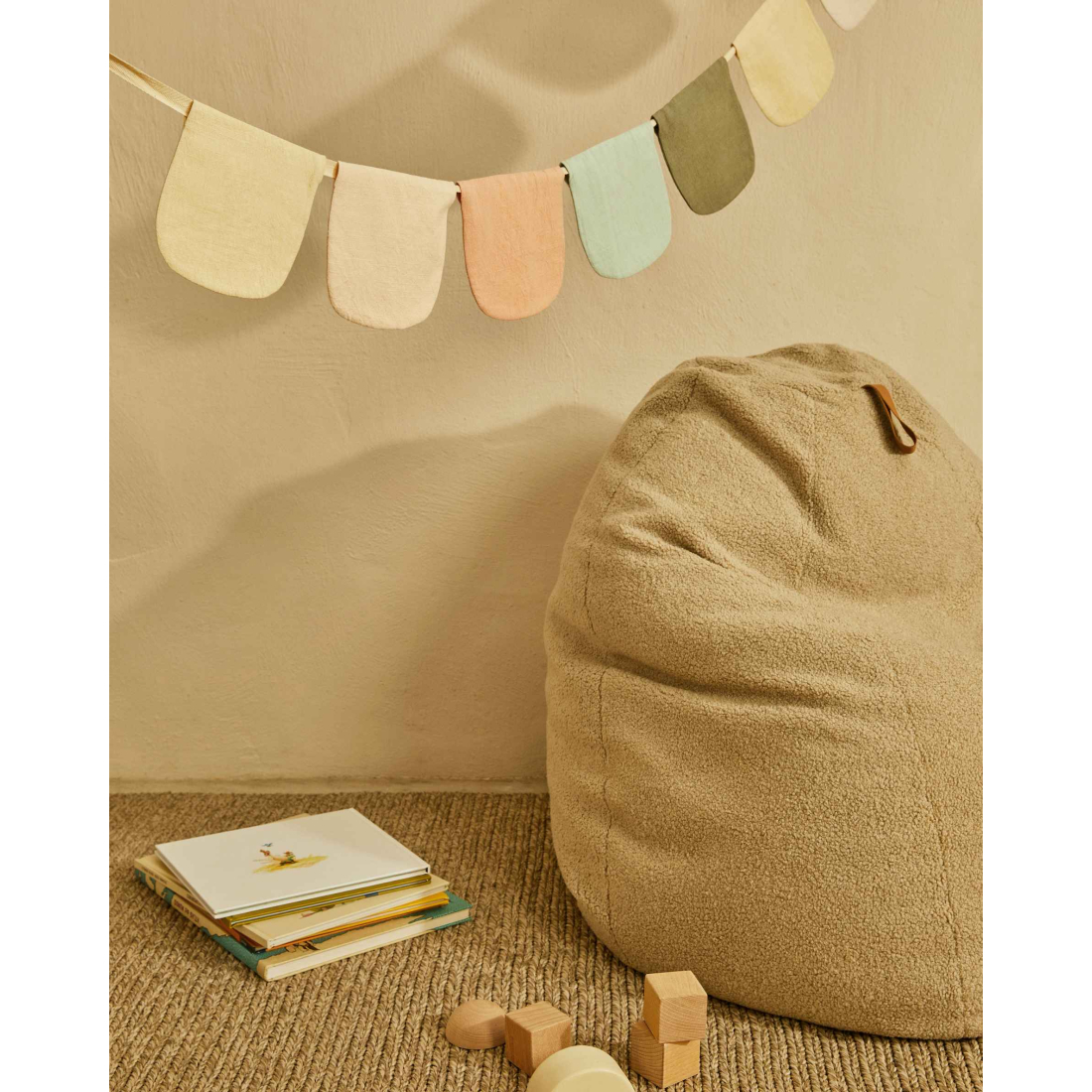 BETIA nástenná vlajka 2