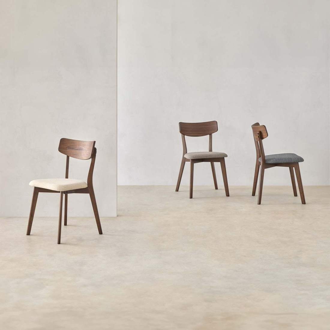 KEIRA WALNUT stolička 2